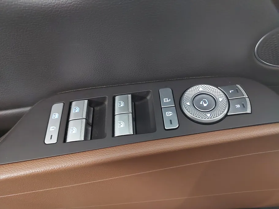 2024 Genesis G80 PRESTIGE 