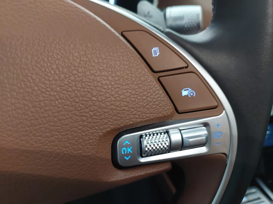 2024 Genesis G80 PRESTIGE 