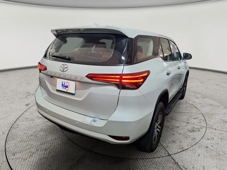 2025 Toyota Fortuner GX 