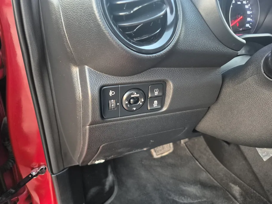 2024 Kia Pegas LX 