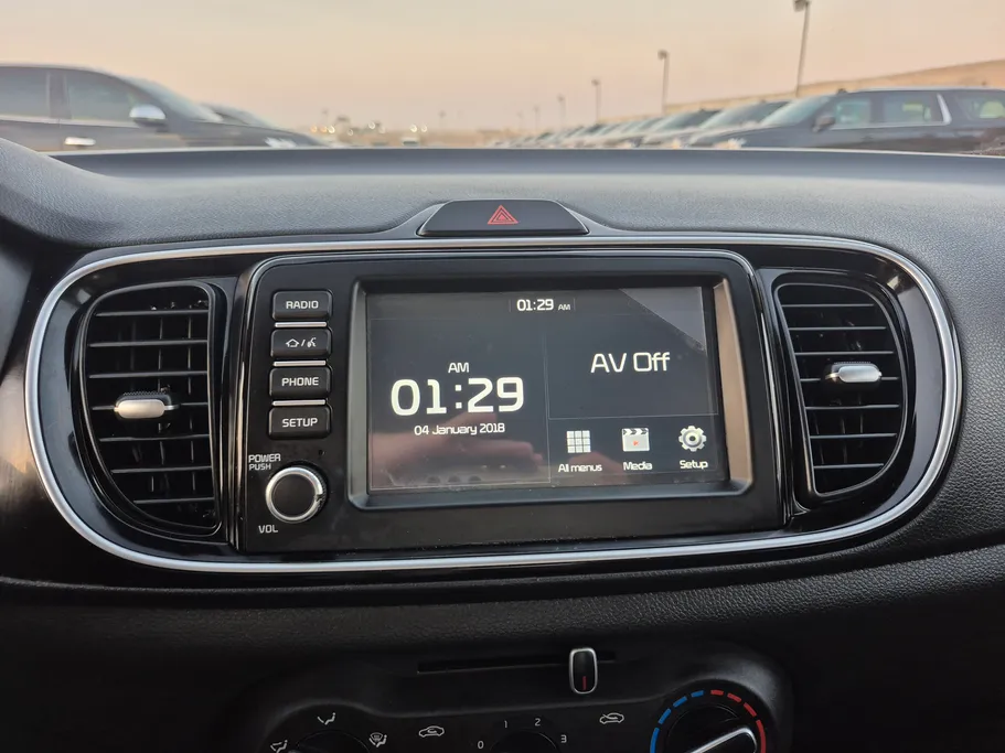 2024 Kia Pegas LX 