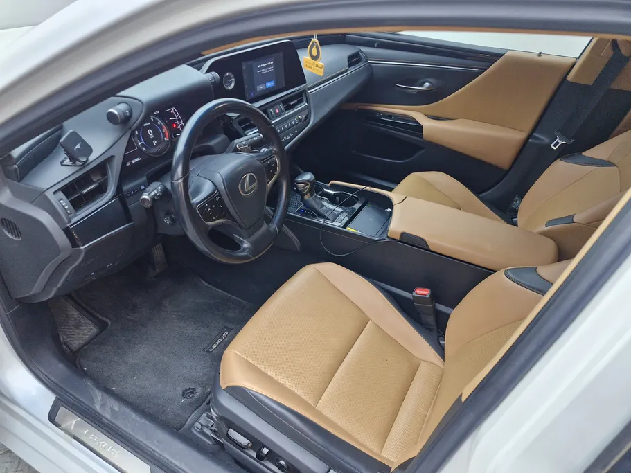 لكزس ES 250 AA Elegant 2024 