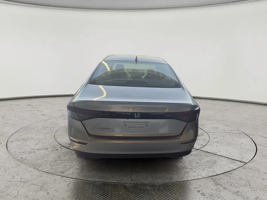 هوندا اكورد LX 2025 