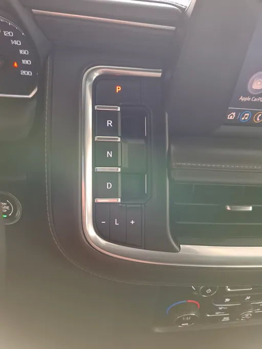 2024 Chevrolet Suburban LS 