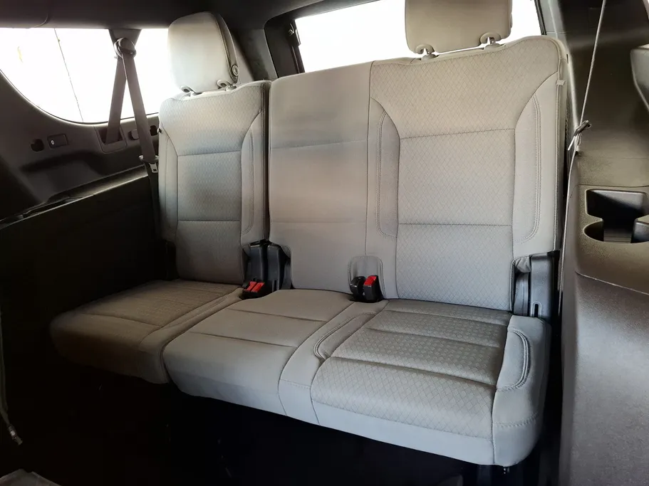 2024 Chevrolet Suburban LS 