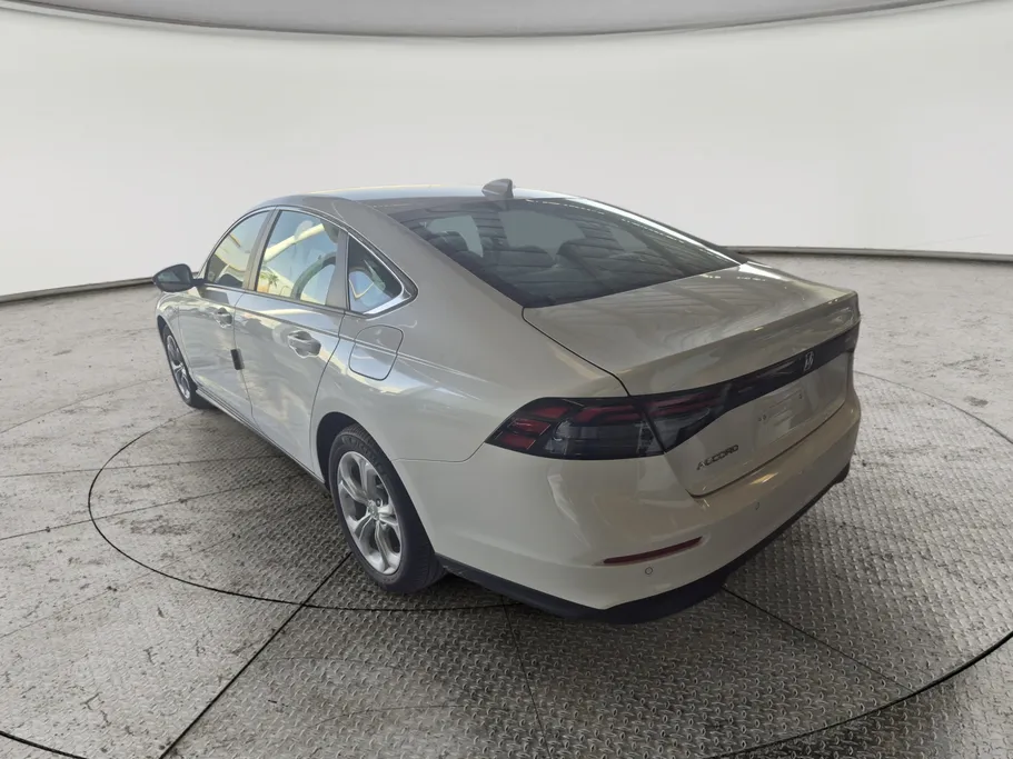هوندا اكورد LX 2025 