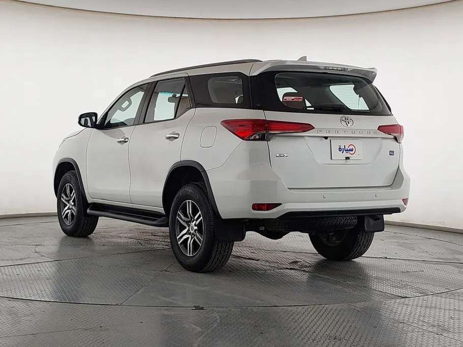 2023 Toyota Fortuner GX2 