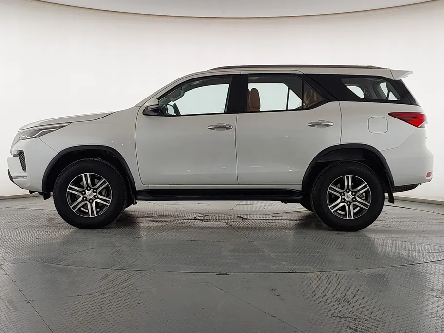2023 Toyota Fortuner GX2 