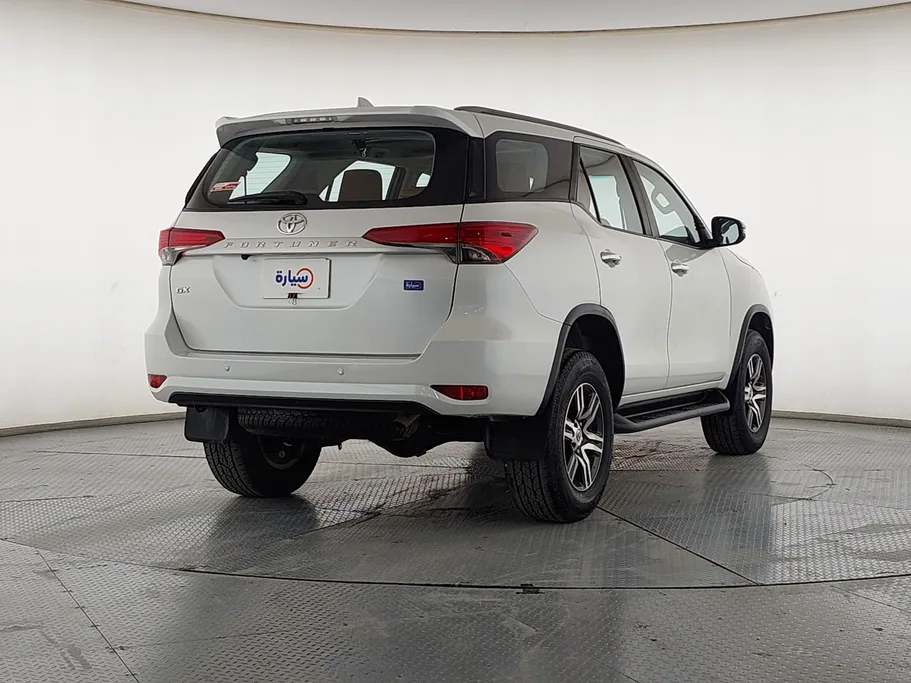 2023 Toyota Fortuner GX2 