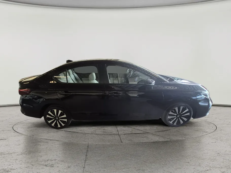 2024 Honda City LX Sport 