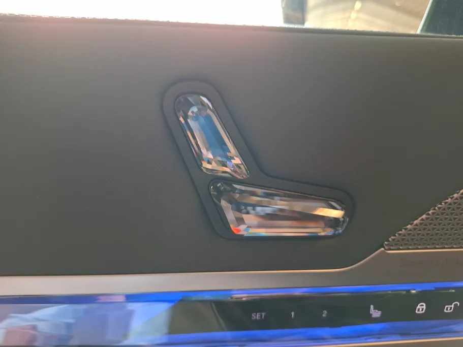 2024 BMW 7 Series 735i 