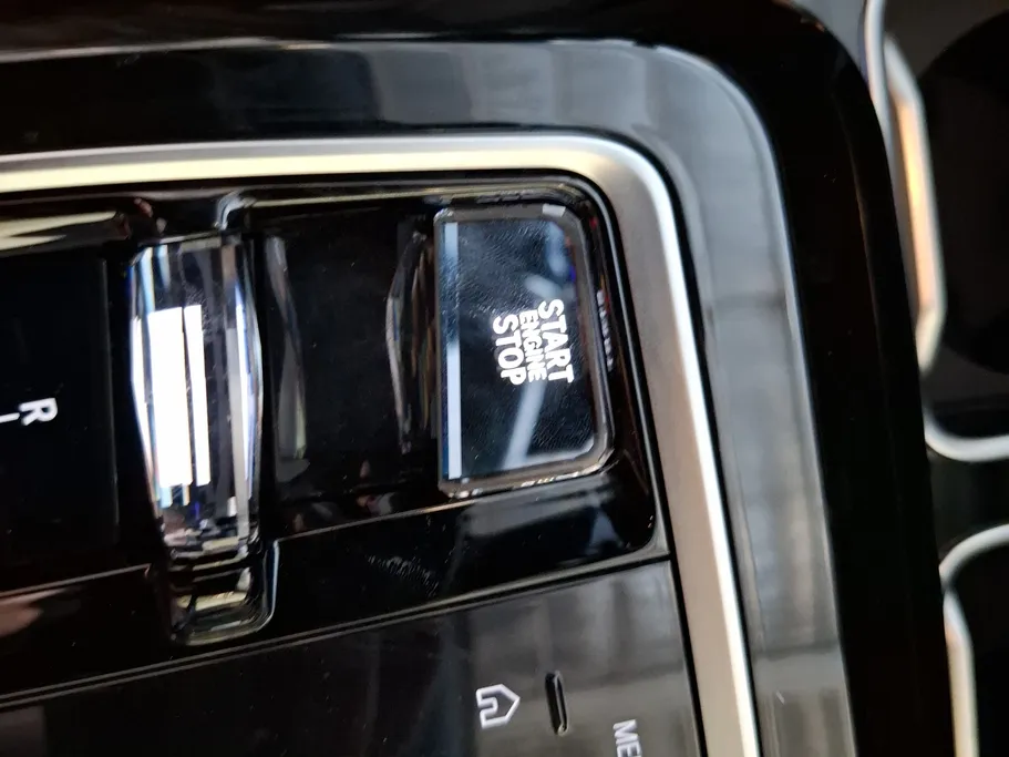 2024 BMW 7 Series 735i 
