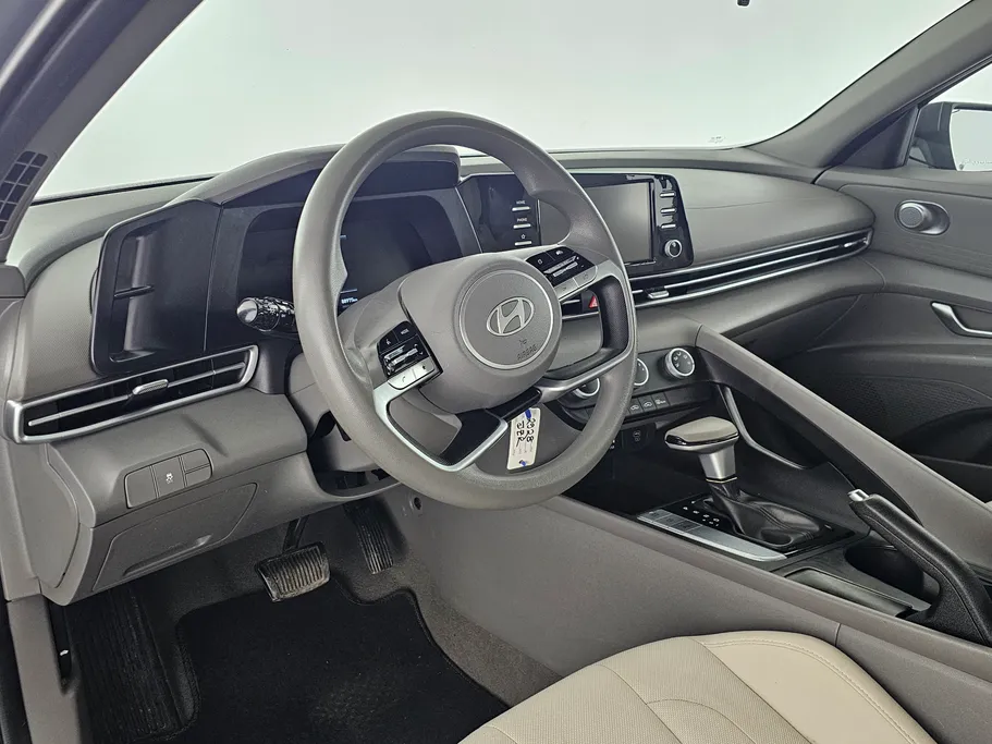 2025 هيونداي Elantra فلييت 
