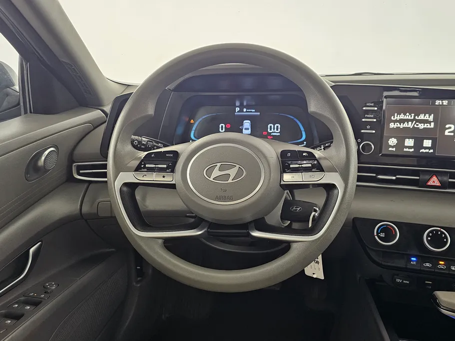 2025 هيونداي Elantra فلييت 