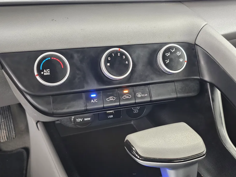 2025 هيونداي Elantra فلييت 