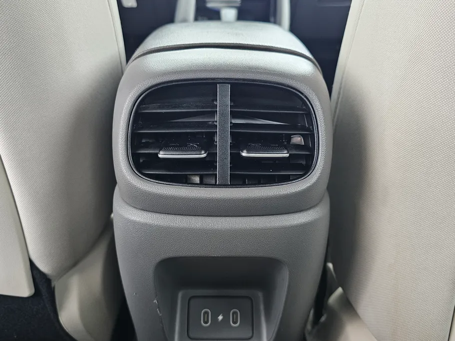 2025 هيونداي Elantra فلييت 