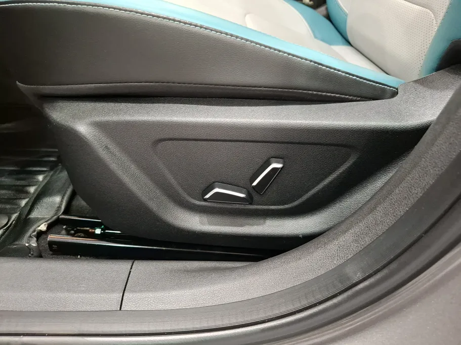 2025 Geely Emgrand GF 