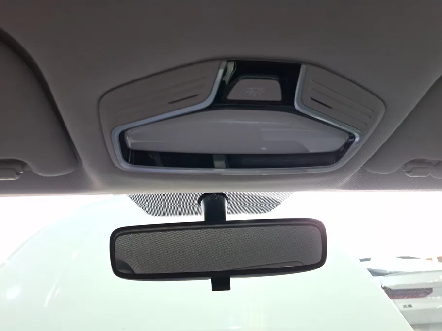 2025 Geely Emgrand GF 