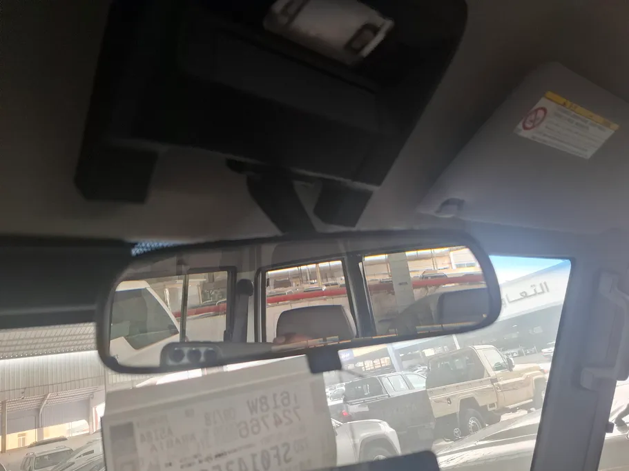 تويوتا ربع LX 2025 