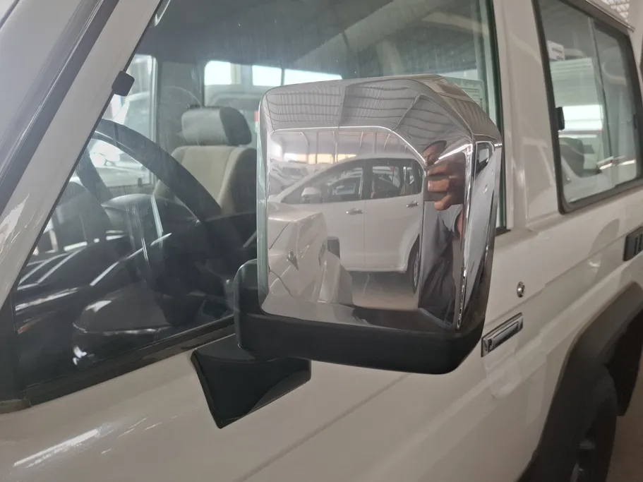 تويوتا ربع LX 2025 