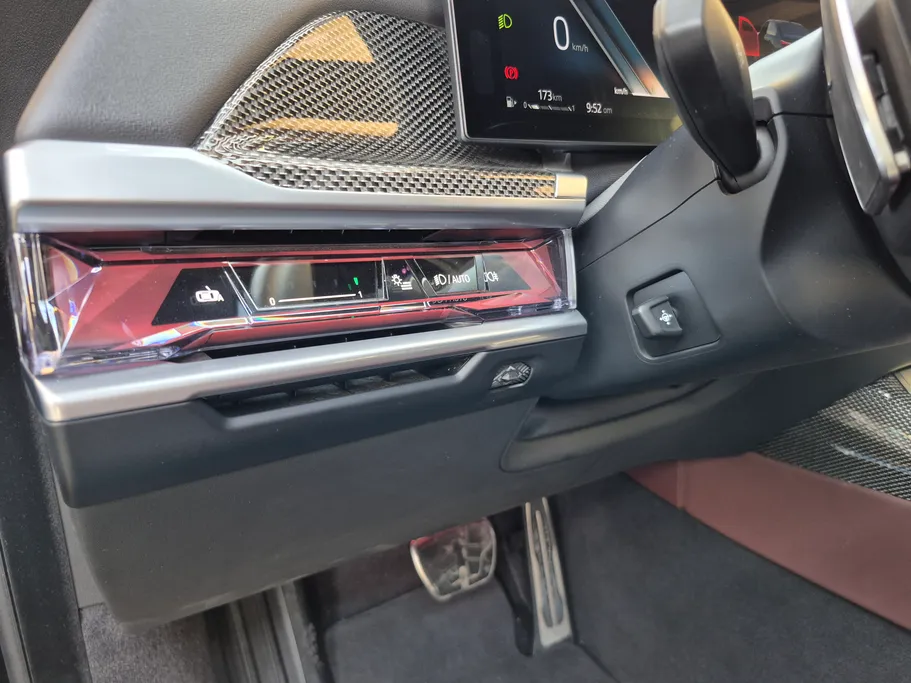 2025 BMW 7 Series 735i 