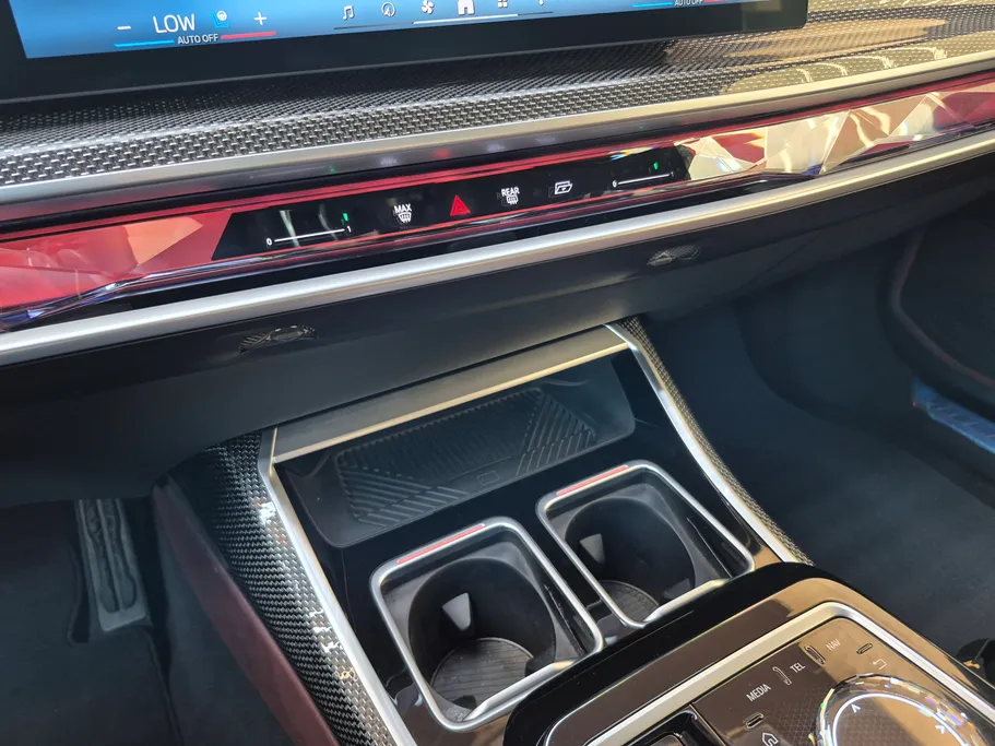 2025 BMW 7 Series 735i 
