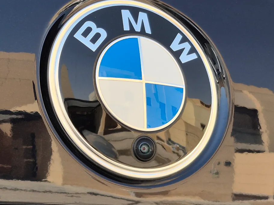 2025 BMW 7 Series 735i 