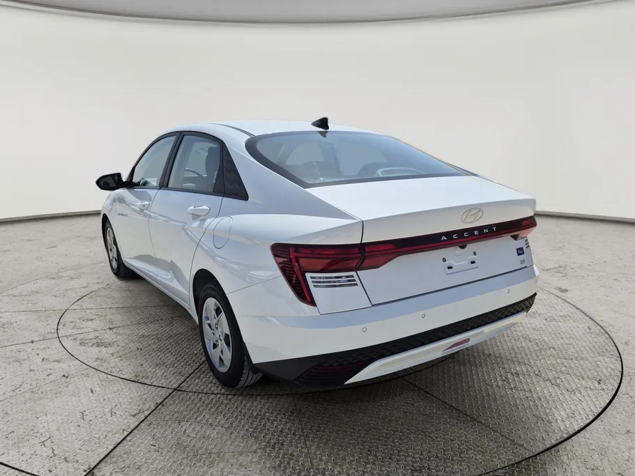 2025 Hyundai Accent Fleet 