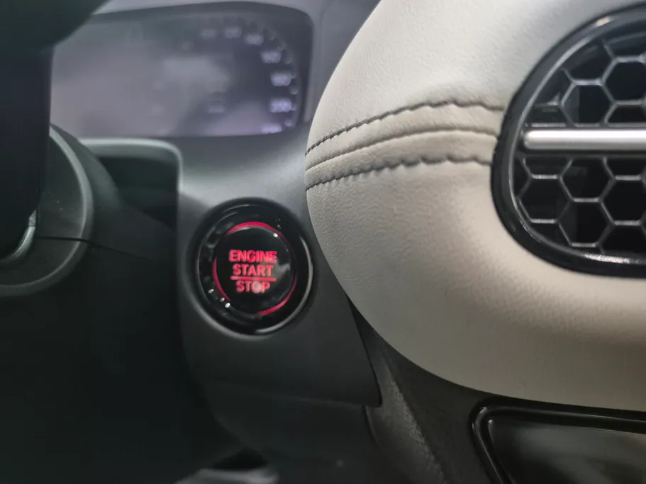 2025 Honda ZR-V LX 