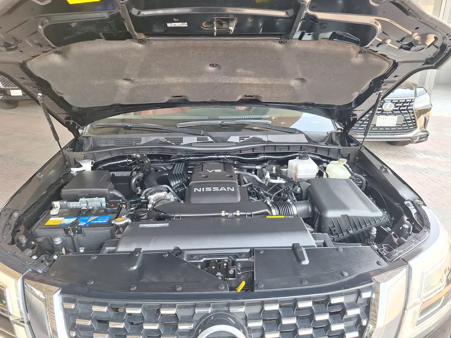 2023 Nissan Patrol Platinum 
