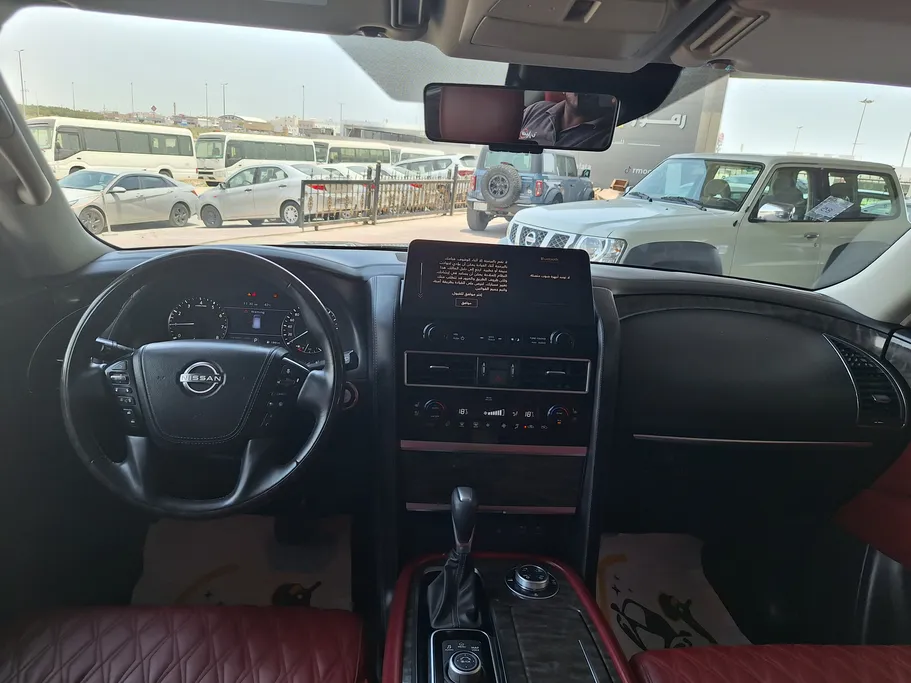 2023 Nissan Patrol Platinum 