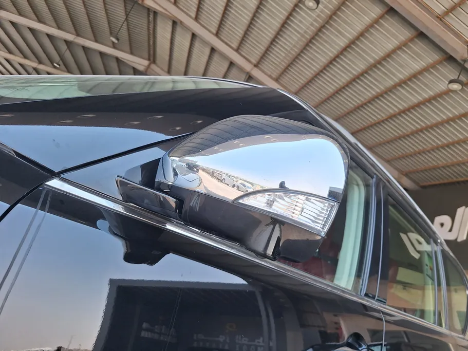 2023 Nissan Patrol Platinum 