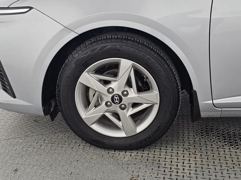 2024 Hyundai Accent Fleet 