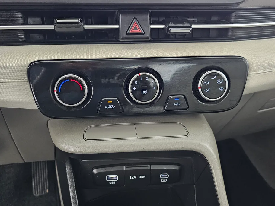 2024 Hyundai Accent Fleet 