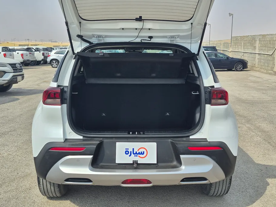 2023 Kia SONET EX 