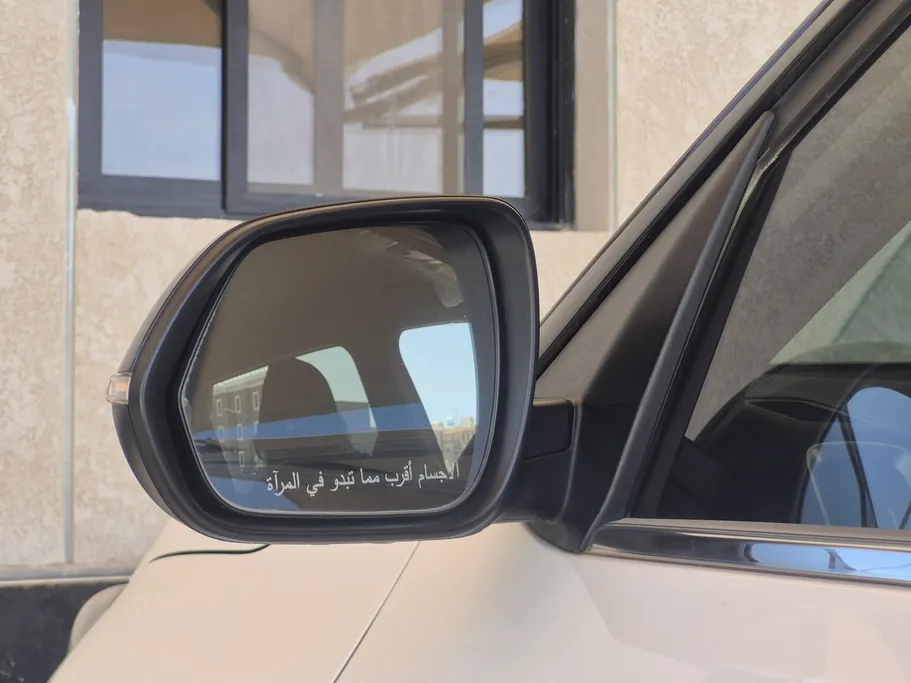 2023 Kia SONET EX 