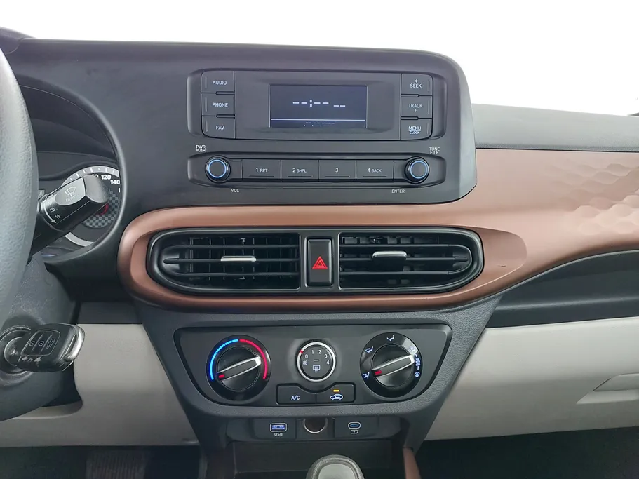 هيونداي Grand i10 فلييت 2024 