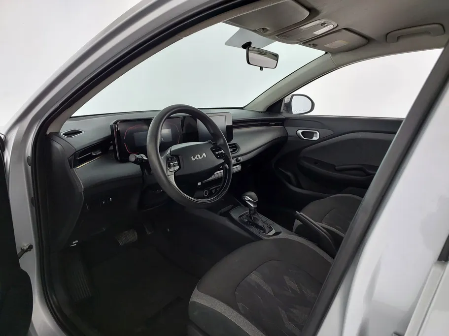 2024 Kia K3 LX 