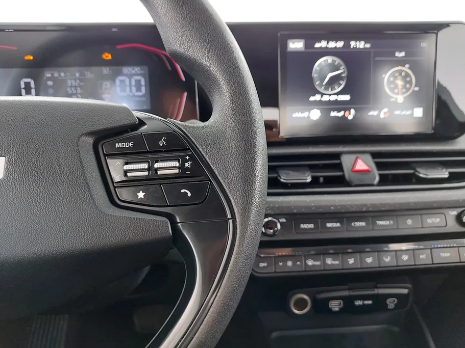 2024 Kia K3 LX 
