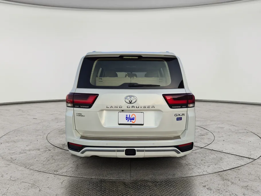 2023 Toyota Land Cruiser GXR4 