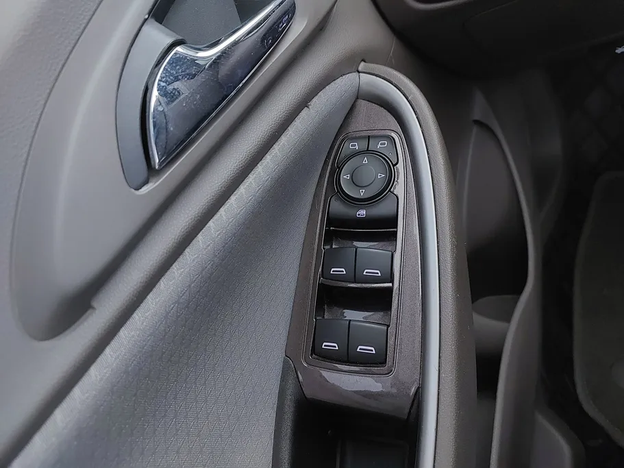 2021 Chevrolet Malibu LS 