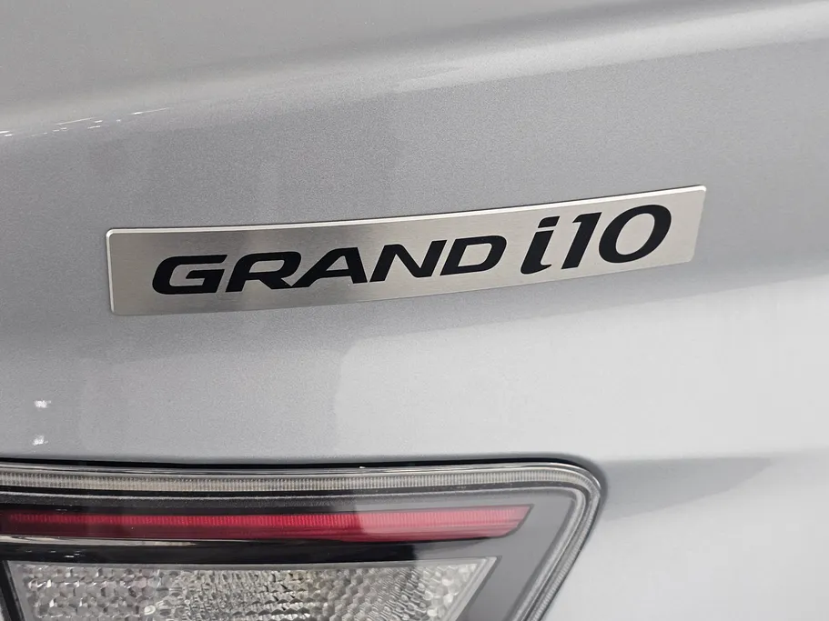 هيونداي Grand i10 فلييت 2024 