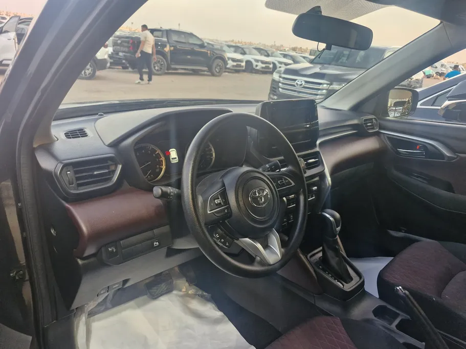 2025 Toyota Urban Cruiser GL 