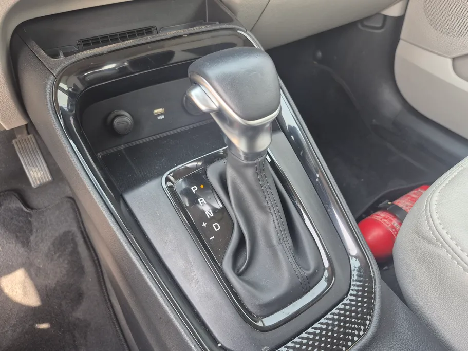 2023 Kia SONET GL-Mid 