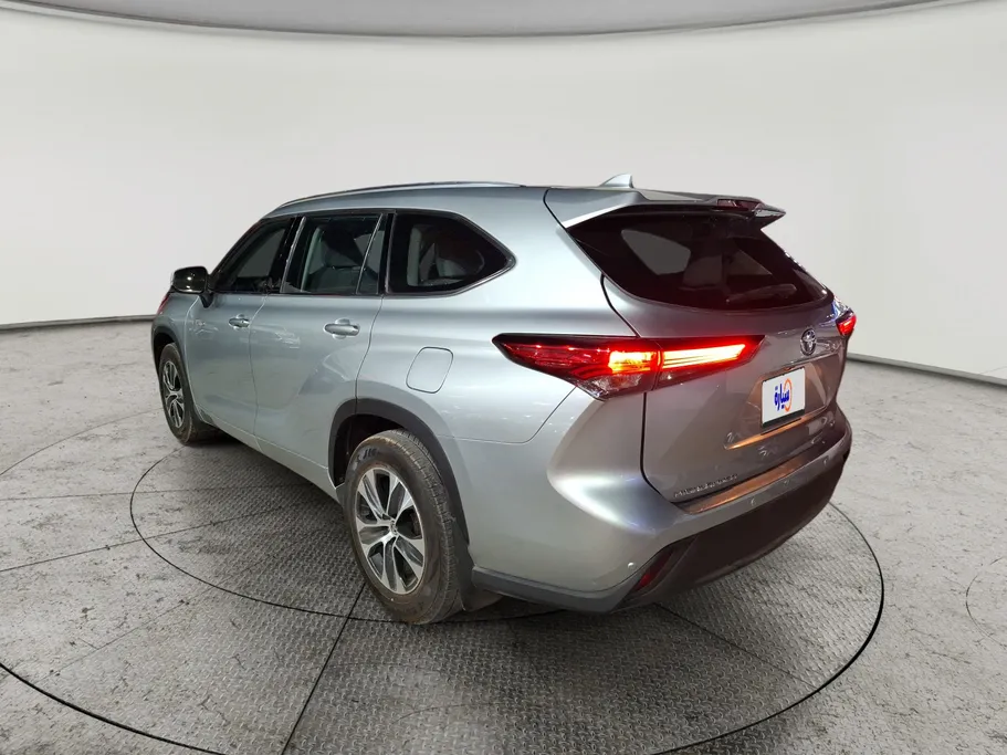 2021 Toyota Highlander GLE 