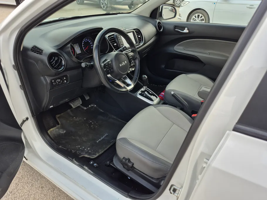 2024 Kia Pegas EX 