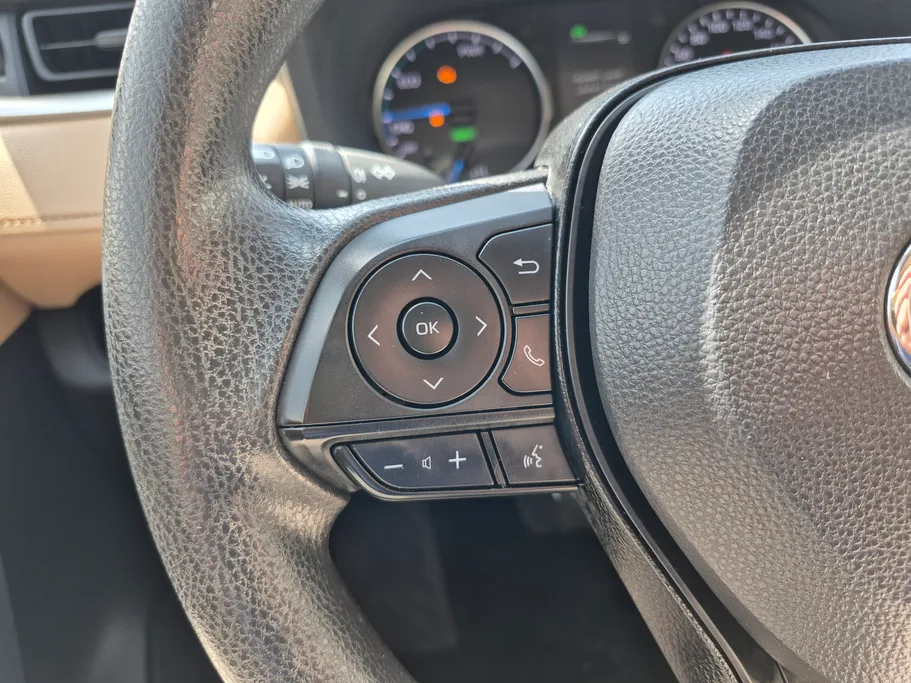 2024 Toyota RAV4 LE HEV 
