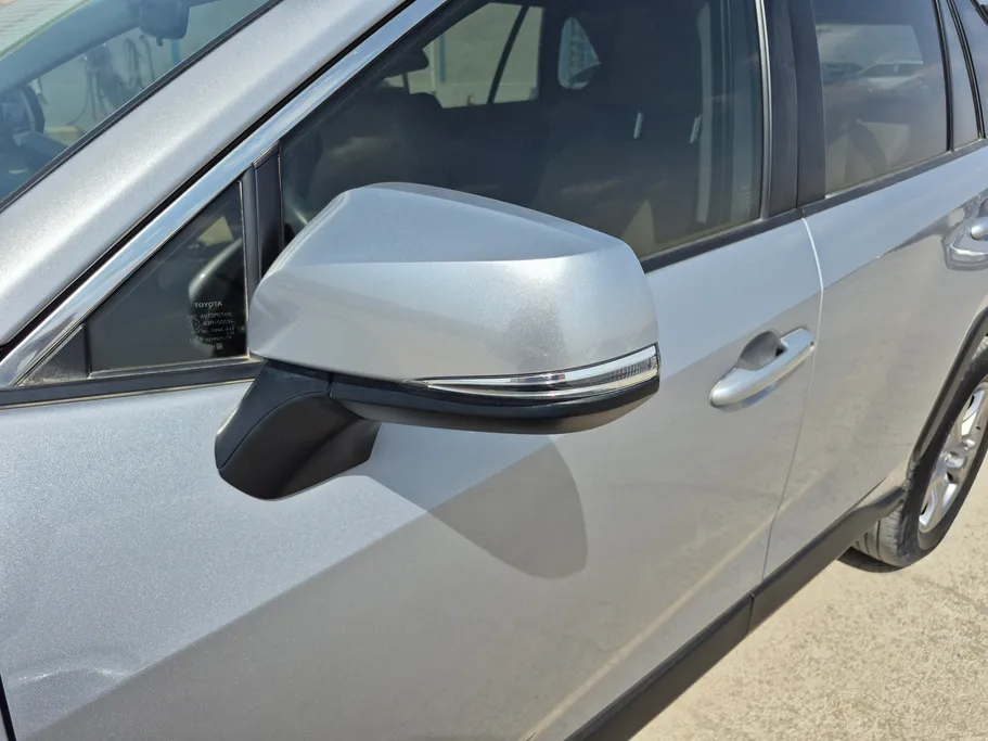 2024 Toyota RAV4 LE HEV 
