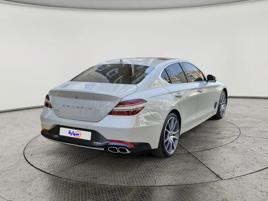 2025 Genesis G70 Prestige 