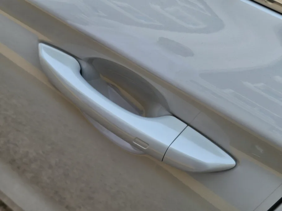 2025 Genesis G70 Prestige 